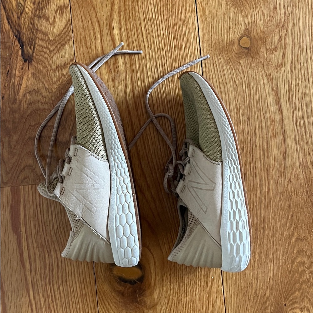 Men’s 8 New Balance